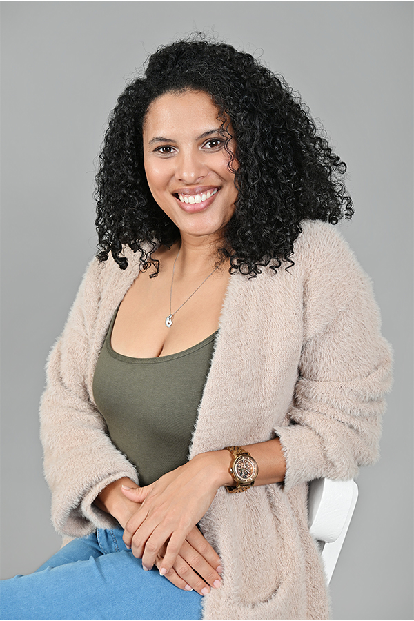 _0002_Vinette Godfrey DSC_2393